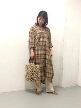 「URBAN RESEARCH ROSSO」｜「アイテム（シャツワンピース）」を使った、handa  さん（レディース・154cm）の春コーディネート