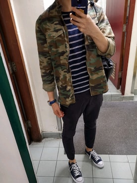 「PULL&BEAR（プルアンドベア）のアイテム（ミリタリージャケット）」を使った、Ryan SOさん（メンズ・182cm）の冬コーディネート