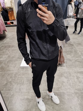 「PULL&BEAR（プルアンドベア）のアイテム（スニーカー）」を使った、Ryan SOさん（メンズ・182cm）の冬コーディネート