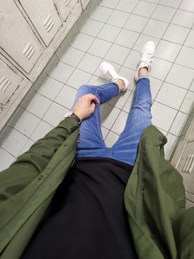 「PULL&BEAR（プルアンドベア）のアイテム（デニムパンツ）」を使った、Ryan SOさん（メンズ・182cm）の冬コーディネート