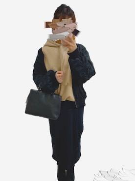 「titivate（ティティベイト）のアイテム（パーカー）」を使った、mimi♥さん（レディース・157cm）の冬コーディネート