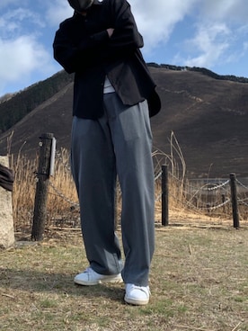 「DHOLIC（ディーホリック）のアイテム（スラックス）」を使った、B🇰🇷さん（メンズ・178cm）の春コーディネート