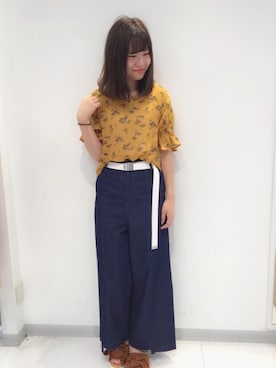 「花柄ブラウス」｜ま つ ゆ か ◡̈*さん（レディース・166cm）の夏コーディネート