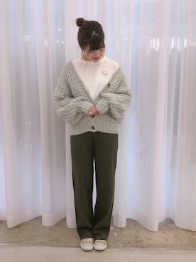 「CONVERSE（コンバース）のCONVERSE コンバース オール スター カラーズ オックス / ALL STAR COLORS OX (ﾍﾞｰｼﾞｭ) 32860669（スニーカー）」を使った、ま つ ゆ か ◡̈*さん（レディース・166cm）の秋コーディネート