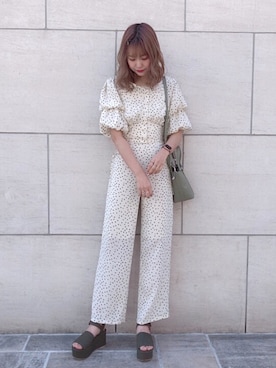「アイテム（サンダル、グリーン系）」を使った、ま つ ゆ か ◡̈*さん（レディース・167cm）の春コーディネート