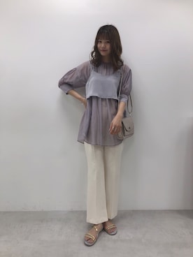 「ホワイトパンツ」｜「アイテム（スラックス）」を使った、ま つ ゆ か ◡̈*さん（レディース・167cm）の夏コーディネート