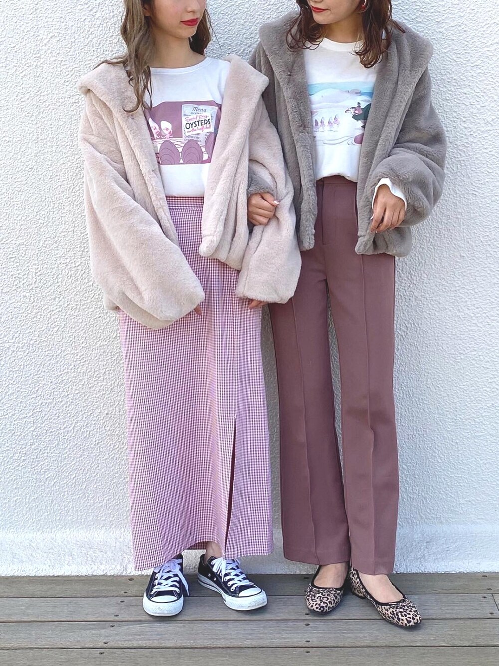 「ナイスクラップ、nice claup、one after another NICE CLAUP、ファーコート、双子コーデ、ディズニーコーデ、カラーパンツ、スラックス、カジュアルコーデ、大人カジュアル」｜「one after another NICE CLAUPの【WEB限定サイズ】センタータックスラックス（スラックス、ブラウン系）」を使った、ま つ ゆ か ◡̈*さん（レディース・167cm）の秋コーディネートの1枚目の写真