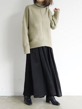 「flowriri（フロウリリ）のアイテム」を使った、tamaruさん（レディース・155cm）の秋コーディネート