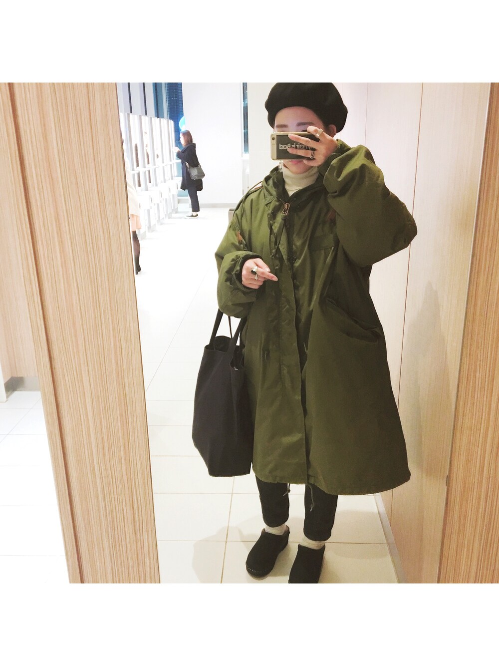「モッズコート、orslow、TROENTORP、古着、シンプル、デニム」｜「CIAOPANICのベレー帽（ハンチング/ベレー帽、ブラック系）」を使った、陽さん（レディース・155cm）の冬コーディネートの1枚目の写真