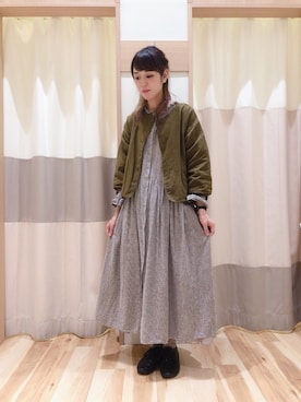 「ストライプワンピース」｜「アイテム（その他アウター）」を使った、torikaiさん（レディース・160cm）の秋コーディネート