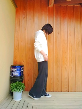 「アイテム（バングル/リストバンド）」を使った、koma97 さん（レディース・158cm・20代）の春コーディネート