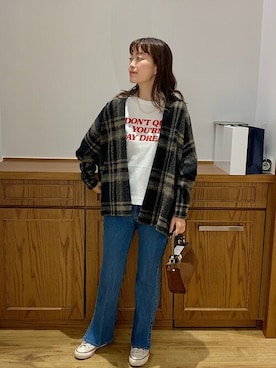 「SHIPS（シップス）のアイテム（その他アウター）」を使った、鈴木さん（レディース・161cm）の秋コーディネート