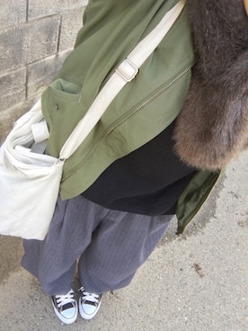 「CONVERSE（コンバース）のconverse（コンバース） ALL STAR OX（オールスターOX）（スニーカー）」を使った、まるこ○*さん（レディース・151cm）の冬コーディネート