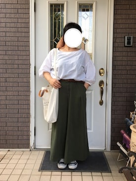 「usedのアイテム（ストール/ショール、ブラウン系）」を使った、まるこ○*さん（レディース・151cm）の春コーディネート