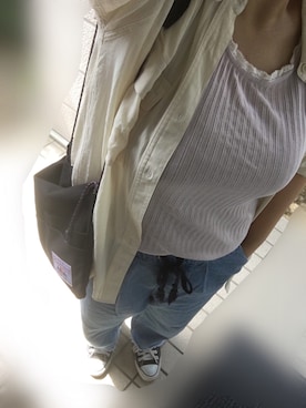 「UNIQLO（ユニクロ）のアイテム（シャツ/ブラウス、ベージュ系）」を使った、まるこ○*さん（レディース・151cm）の夏コーディネート