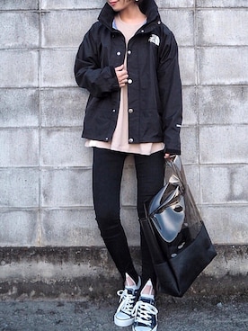 「ワッフル」｜「アイテム（マウンテンパーカー）」を使った、𝙔𝙐𝙆𝙄さん（レディース・161cm）の春コーディネート