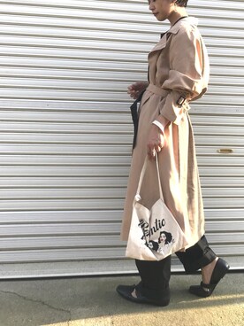 「秋のブラウンスタイル」｜「アイテム（トレンチコート）」を使った、𝙔𝙐𝙆𝙄さん（レディース・162cm）の秋コーディネート