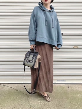 「DHOLIC（ディーホリック）のアイテム（その他シューズ）」を使った、𝙔𝙐𝙆𝙄さん（レディース・162cm）の秋コーディネート