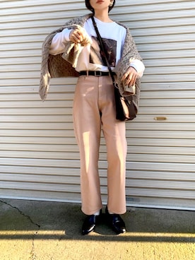 「Ameri（アメリ）のアイテム（Tシャツ/カットソー）」を使った、𝙔𝙐𝙆𝙄さん（レディース・162cm）の春コーディネート