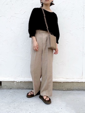 「TIMELESS&THREE（タイムレスアンドスリー）のアイテム」を使った、𝙔𝙐𝙆𝙄さん（レディース・162cm）の夏コーディネート