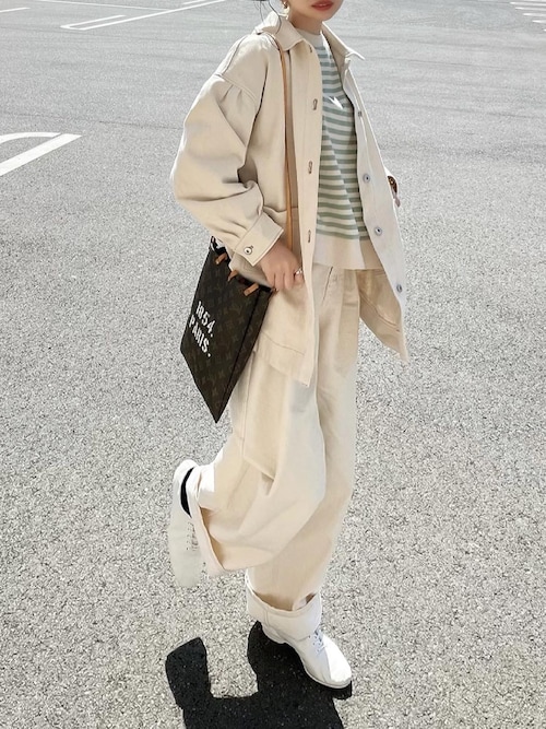 𝙔𝙐𝙆𝙄さんのコーディネート