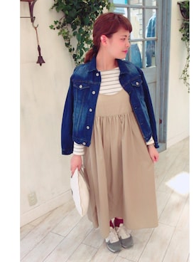 「earth music&ecology（アースミュージックアンドエコロジー）のアイテム（クラッチバッグ）」を使った、マホさん（レディース・153cm）の秋コーディネート