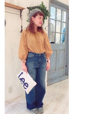 「earth music&ecology（アースミュージックアンドエコロジー）のアイテム（クラッチバッグ）」を使った、マホさん（レディース・153cm）の秋コーディネート