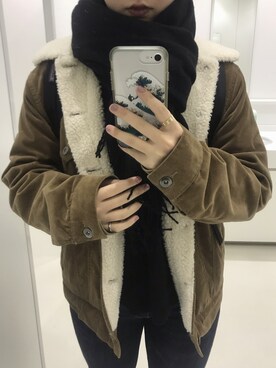 「SEVENDAYS=SUNDAY（セブンデイズサンデイ）のアイテム（マフラー）」を使った、Nagisaさん（レディース・159cm）の冬コーディネート
