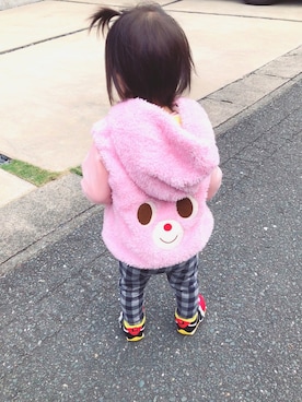 「うしろ姿」｜「アイテム（ジャケット/アウター）」を使った、もえちゃんさん（キッズ・70cm）の秋コーディネート