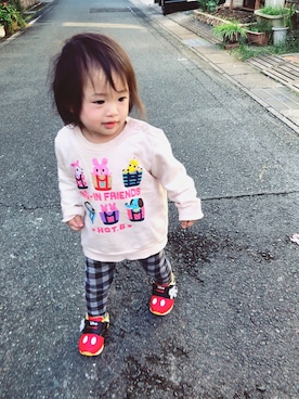 「1歳3ヶ月」｜「アイテム（スウェット）」を使った、もえちゃんさん（キッズ・70cm）の秋コーディネート