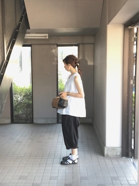 「susuri（ススリ）のアイテム」を使った、wabisukeさん（レディース・160cm）の秋コーディネート