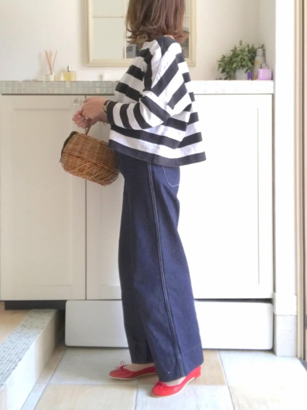 「カジュアルコーデ、デニムパンツ、大人カジュアル、バレエシューズ、ワイドデニム、はるコーデ、春、denim」｜「SLOBE IENAのTRADITIONAL WEATHERWEAR 別注ビッグマリン フトボーダーカットソー◆（Tシャツ/カットソー、ブラック系）」を使った、miiimさん（レディース・159cm）の春コーディネートの1枚目の写真