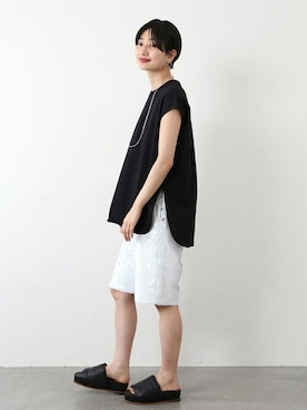 Fujiwara Shokoさんのコーディネート