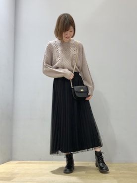 「earth music&ecology（アースミュージックアンドエコロジー）のチュールプリーツスカート＊（スカート）」を使った、なつみさん（レディース・164cm）の冬コーディネート