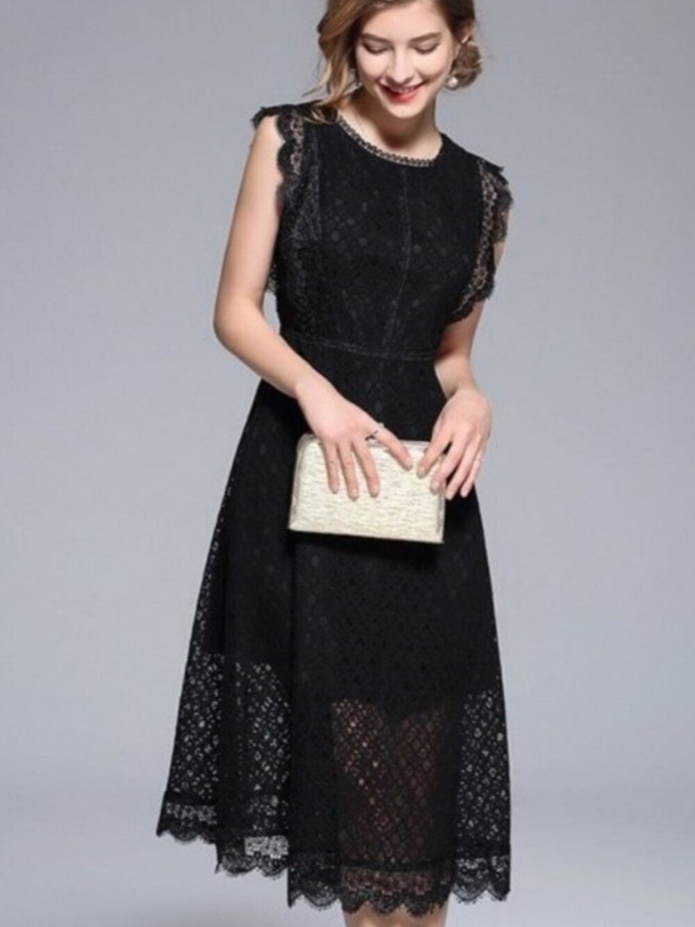 ayakaさんの「ノースリーブレースワンピース 結婚式 お呼ばれ 二次会 パーティー ドレス  大きいサイズ  黒 ブラック 上品 きれいめ（no brand）」を使ったコーディネート