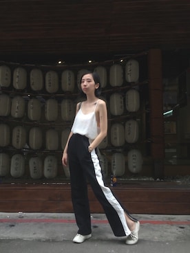 「PULL&BEAR（プルアンドベア）のアイテム（キャミソール）」を使った、Millieさん（レディース・156cm）の春コーディネート