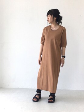 「E hyphen world gallery（イーハイフンワールドギャラリー）のアイテム（ワンピース）」を使った、ユナさん（レディース・155cm）の夏コーディネート