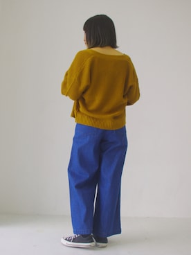 「E hyphen world gallery（イーハイフンワールドギャラリー）のデニムタック入りワイドパンツ（その他パンツ）」を使った、ユナさん（レディース・155cm）の秋コーディネート