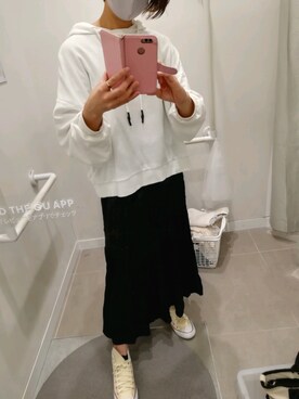 「ZARA（ザラ）のアイテム（スウェット、ホワイト系）」を使った、ゆきんこさん（レディース・160cm）の秋コーディネート