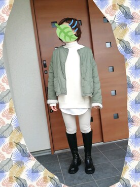 「DHOLIC（ディーホリック）のアイテム（パンツ、ホワイト系）」を使った、ゆきんこさん（レディース・160cm）の冬コーディネート