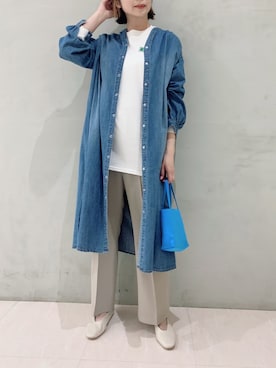 「デニムシャツワンピース」｜「アイテム（シューズ）」を使った、kurataniさん（レディース・165cm）の冬コーディネート