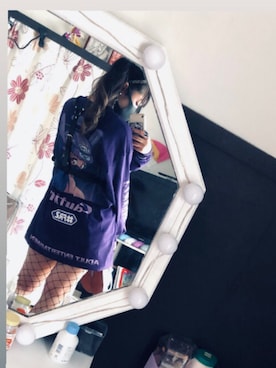 「FR2（エフアールツー）のアイテム（シャツ/ブラウス、パープル系）」を使った、AIRIさん（レディース・153cm）の春コーディネート