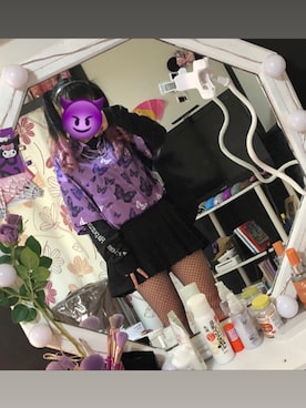 「BLACKBUNNYSのアイテム（シャツ/ブラウス、パープル系）」を使った、AIRIさん（レディース・153cm）の春コーディネート