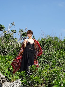 「撮影」｜「アイテム（スラックス）」を使った、二階堂 さん（レディース・163cm）の春コーディネート