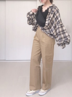 「GRL」｜「アイテム（チノパンツ）」を使った、Ⓜ︎さん（レディース・152cm）の秋コーディネート