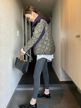 「アイテム（ダウンジャケット/コート、ブルー系）」を使った、MARECHAL TERREさん（レディース・171cm）の秋コーディネート