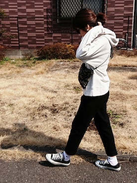 「AMERICAN HOLIC（アメリカンホリック）のフード付裏毛プルオーバー（パーカー）」を使った、m@yaさん（レディース・159cm）の春コーディネート