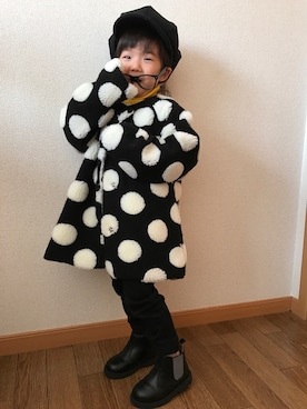 「西松屋（ニシマツヤ）のアイテム（ノーカラージャケット）」を使った、coconaさん（キッズ・90cm）の冬コーディネート