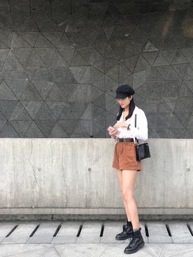 「Dr. Martens（ドクターマーチン）のアイテム（ブーツ、ブラック系）」を使った、sasawayaさん（レディース・173cm）の春コーディネート