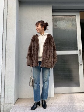 「ファーコート」｜「アイテム（パーカー）」を使った、てらさんさん（レディース・157cm）の秋コーディネート